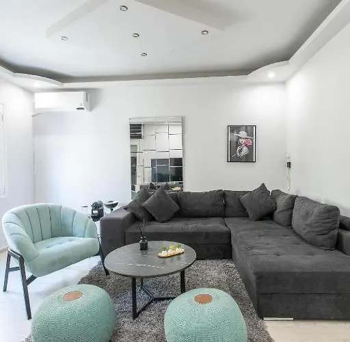 Aristotelous Amelia House *